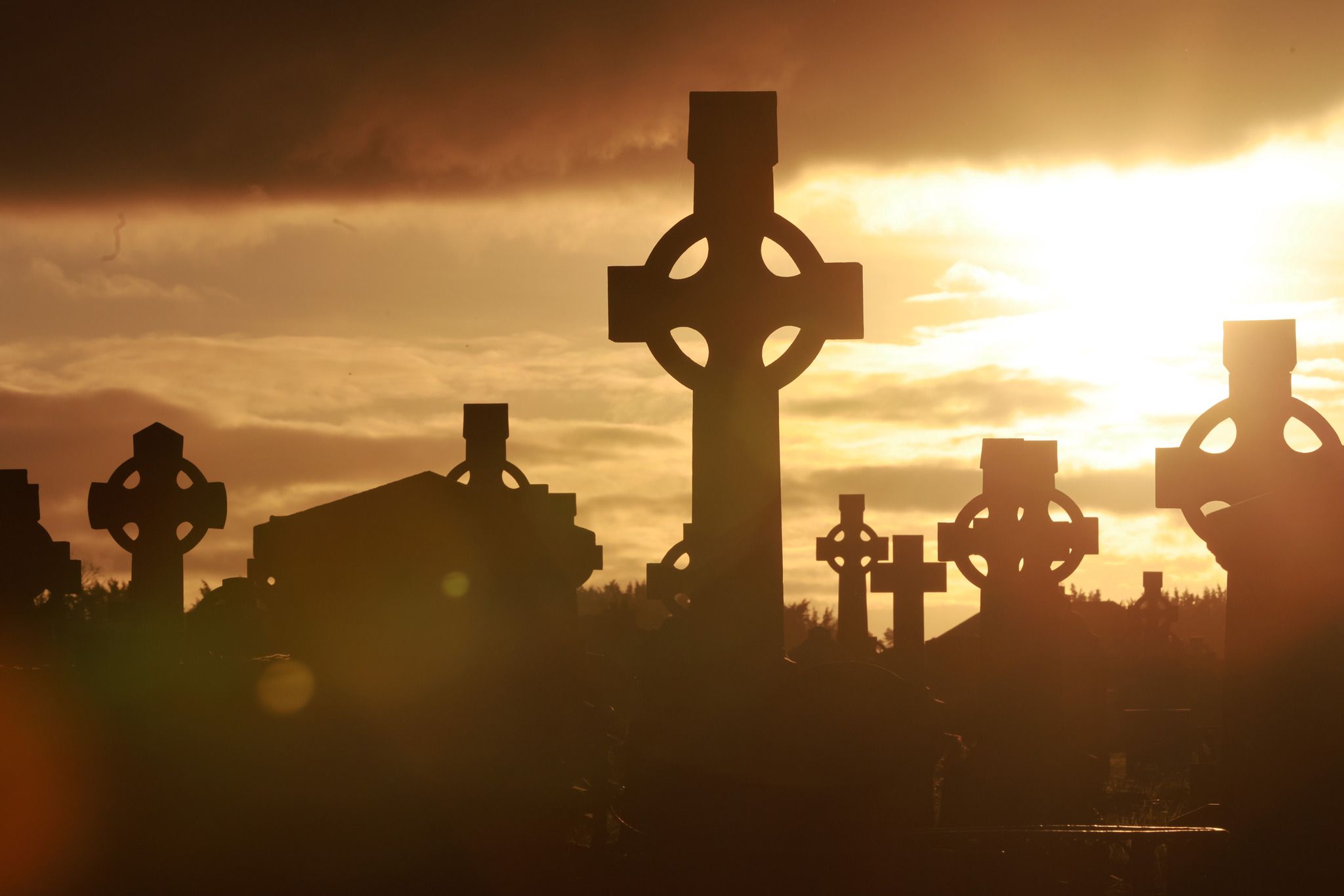An Irish graveyard. RollingNews.ie photo.