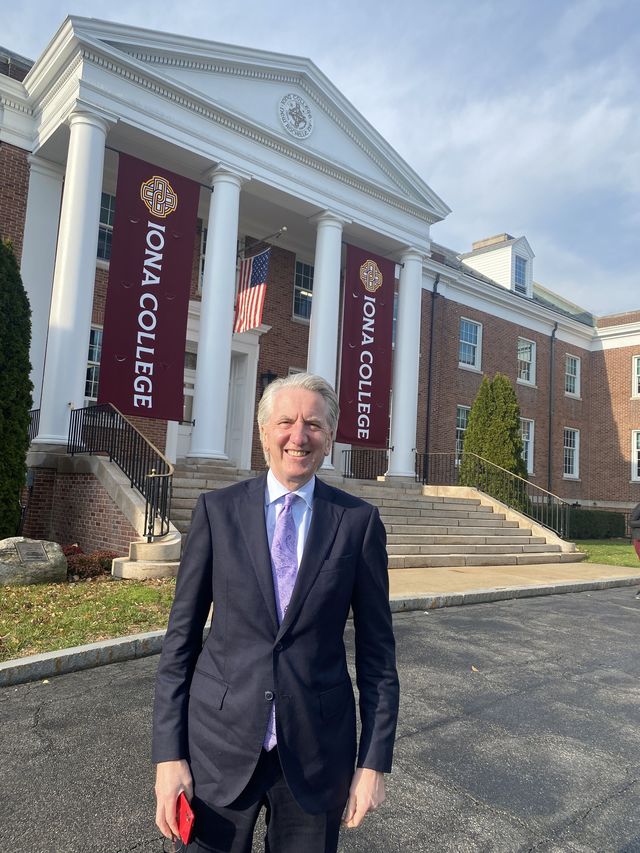 GATHERING: Ó Muilleoir on the Iona campus