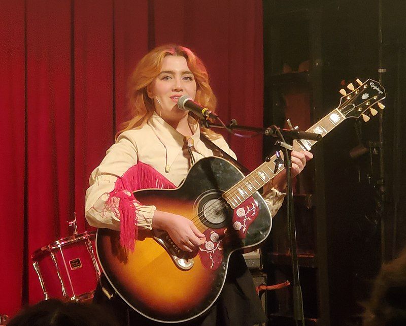  Ciara Mary-Alice Thompson, aka CMAT.