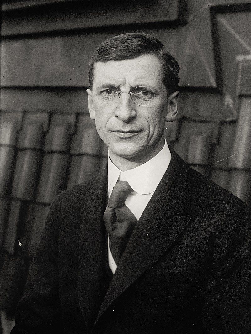 Eamon de Valera.