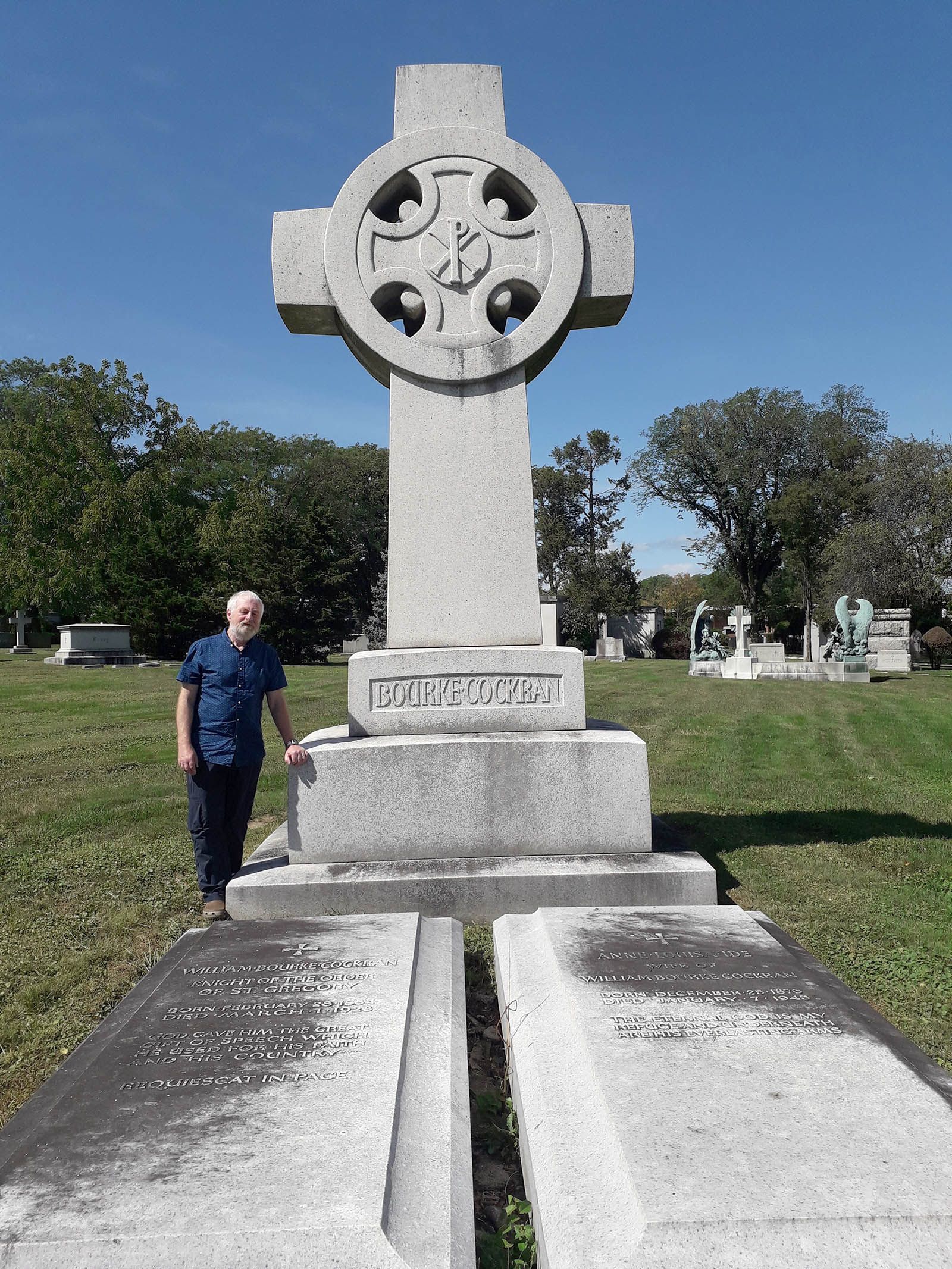  Keville Burns at the grave of William Bourke Cockran and his wife Anne Louis Ide in Gate of Heaven Cemetery, Hawthorne in Westchester County, New York.
