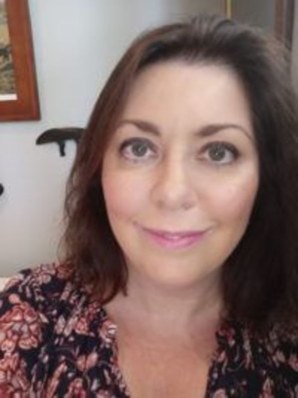 Elizabeth Stack - Cara Medalist