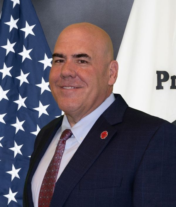 Richard MacKinnon Jr.